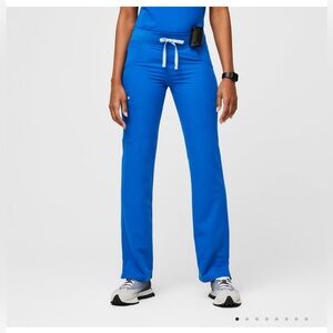Figs Kade Cargo Scrub Pant - Royal Blue
